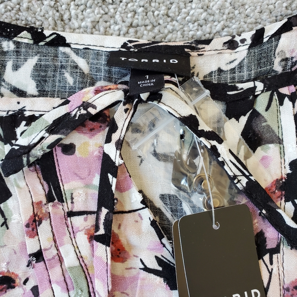 Torrid plus floral swiss dot long sleeves tiered midi dress, 1XL, black - Picture 9 of 13